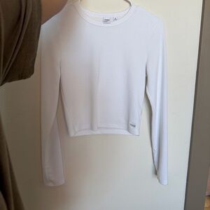 Aritzia TNA White Long Sleeve Tee